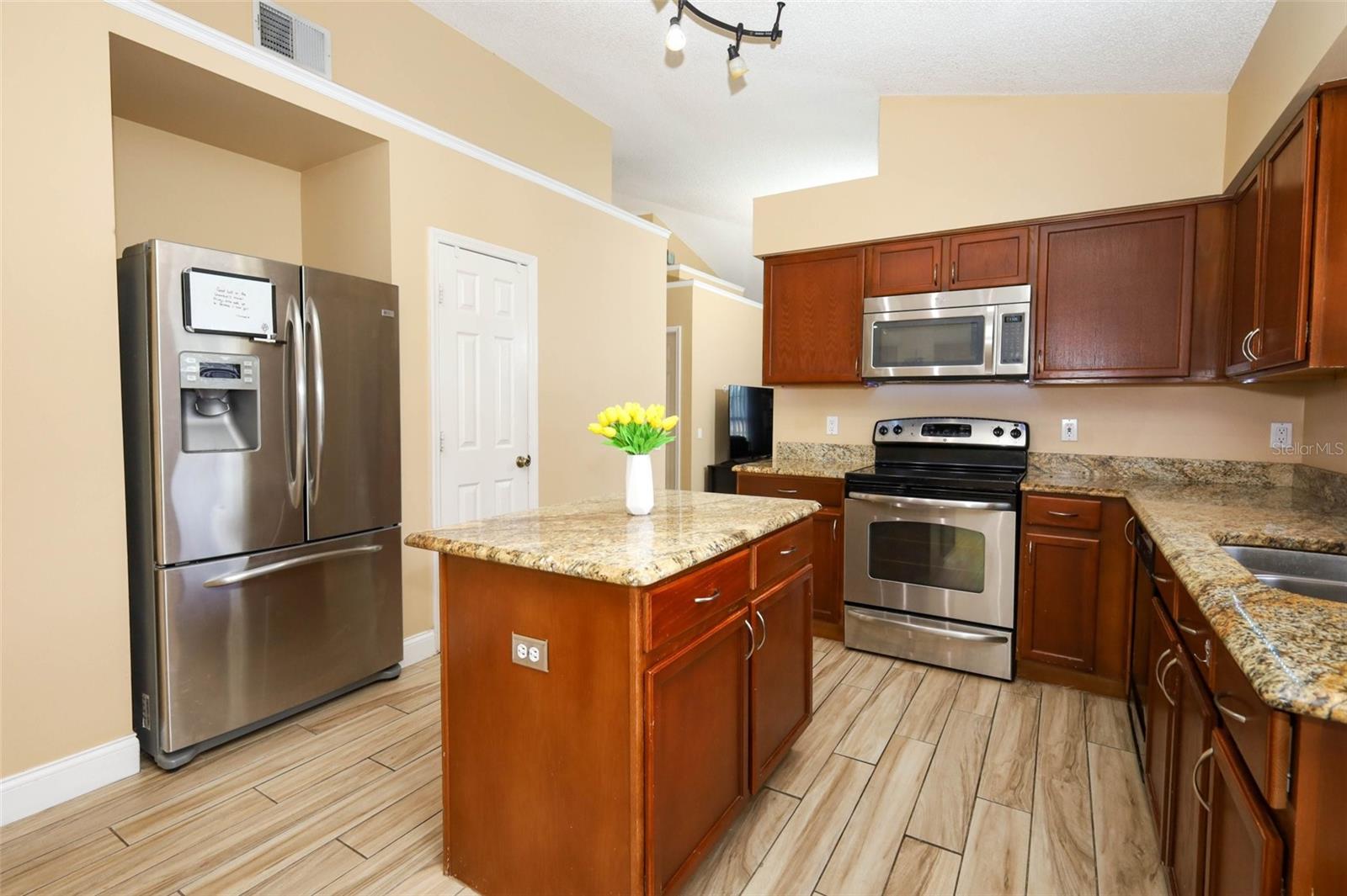 BEAR LAKE WOODS PH 2 - Residential