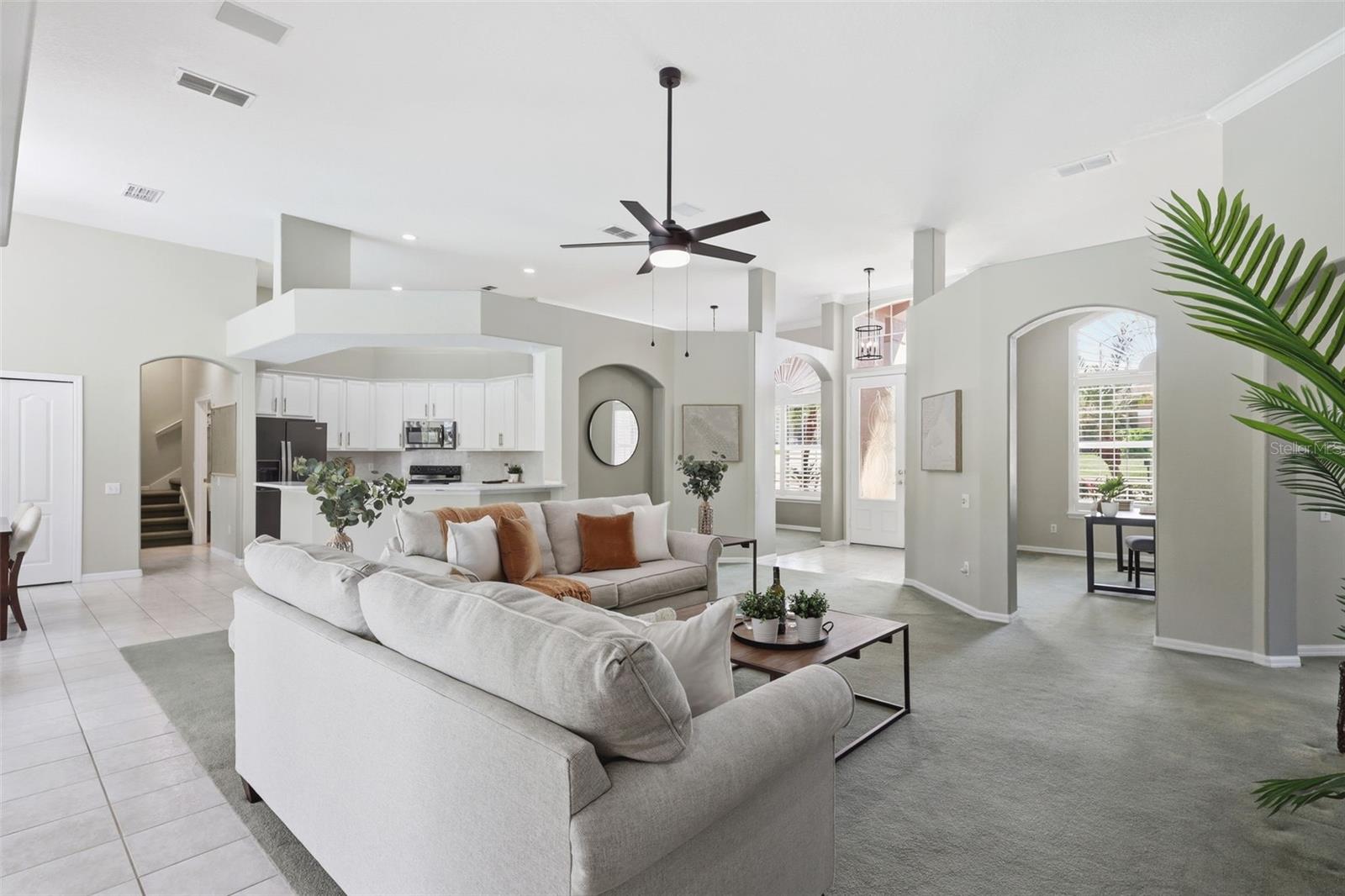 ADMIRAL POINTE - Residential