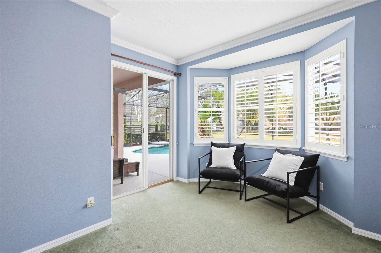 ADMIRAL POINTE - Residential