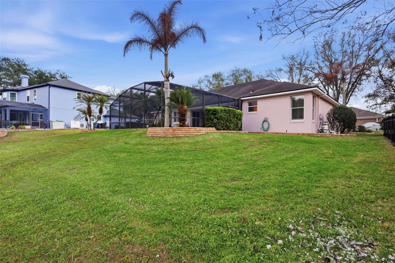 ADMIRAL POINTE - Residential