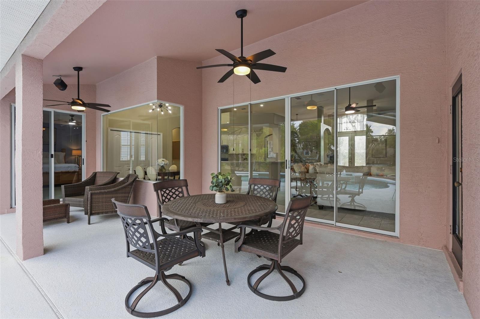 ADMIRAL POINTE - Residential