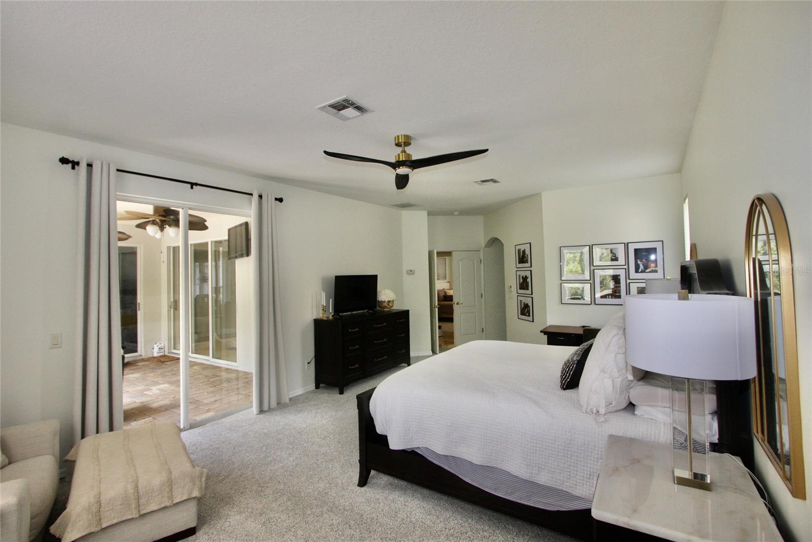 MT DORA COUNTRY CLUB MT DORA PH 02-6 - Residential