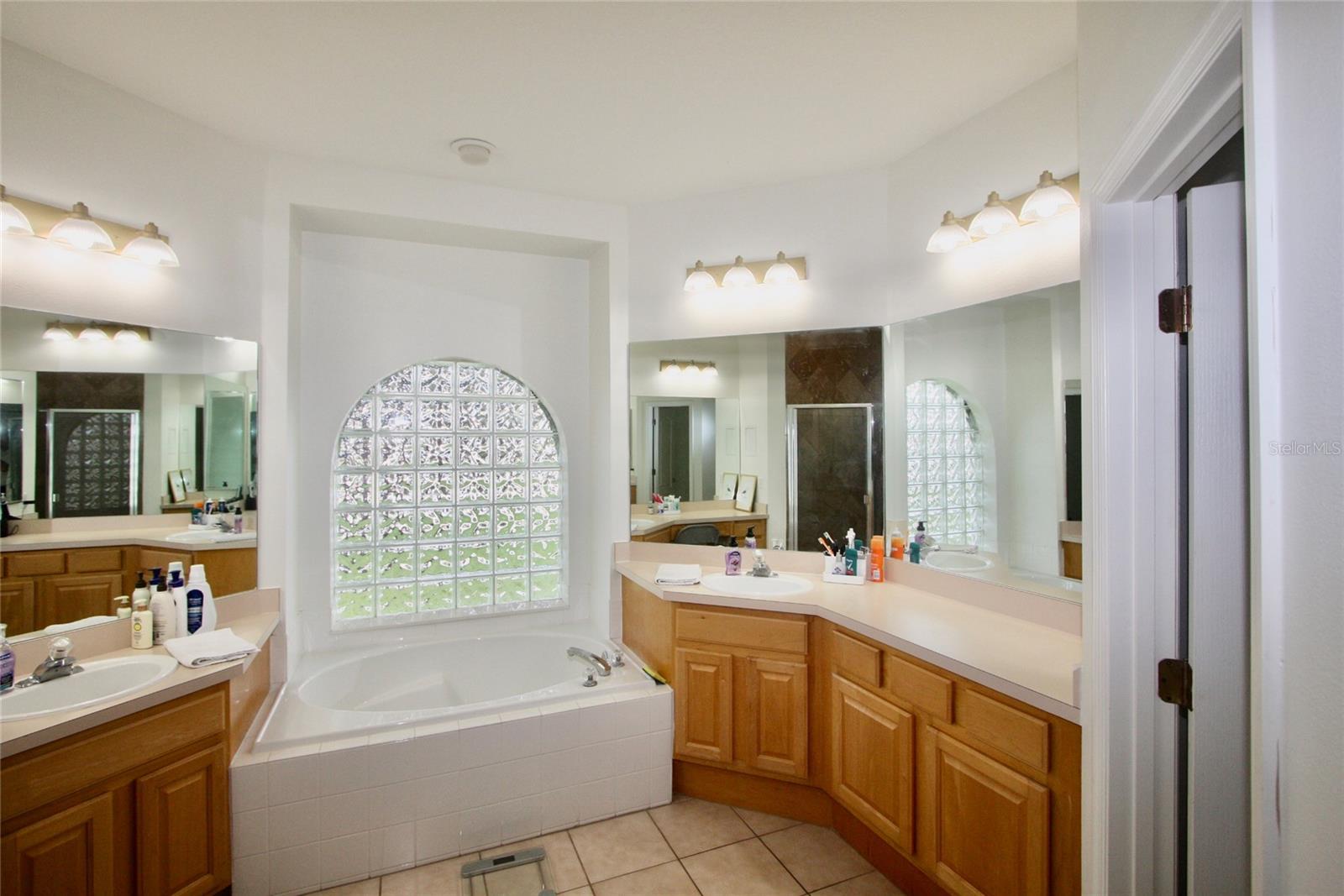 MT DORA COUNTRY CLUB MT DORA PH 02-6 - Residential