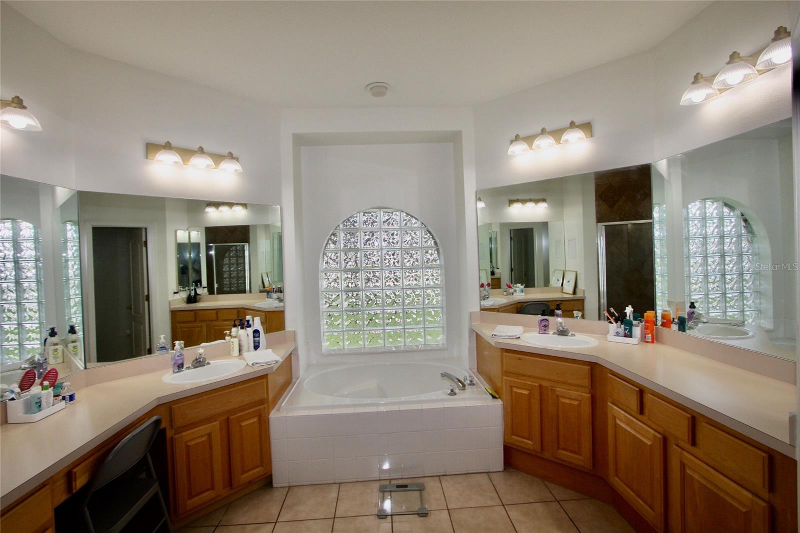 MT DORA COUNTRY CLUB MT DORA PH 02-6 - Residential
