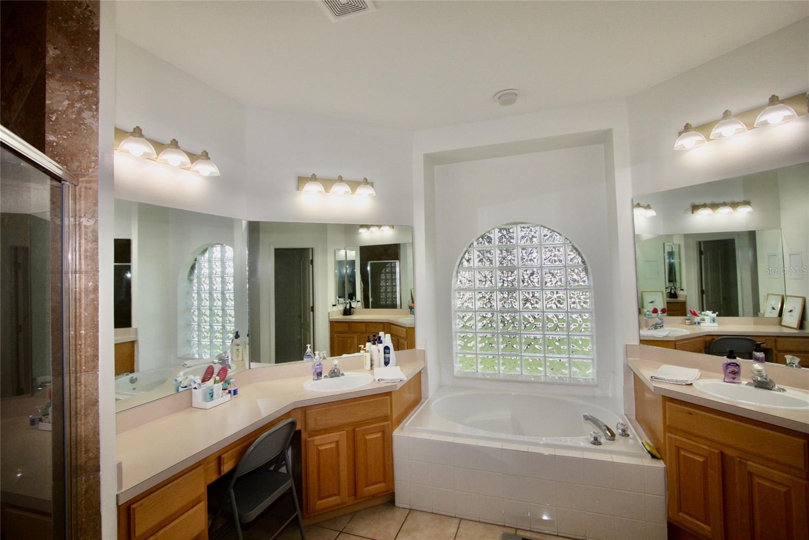 MT DORA COUNTRY CLUB MT DORA PH 02-6 - Residential