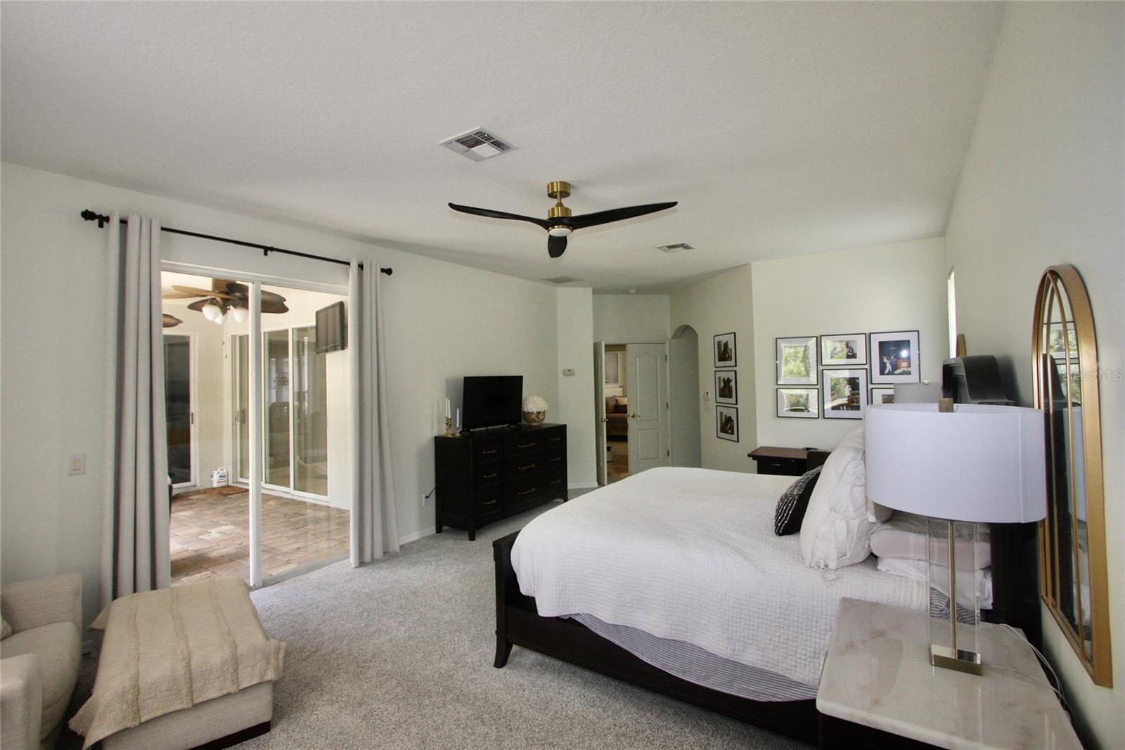 MT DORA COUNTRY CLUB MT DORA PH 02-6 - Residential