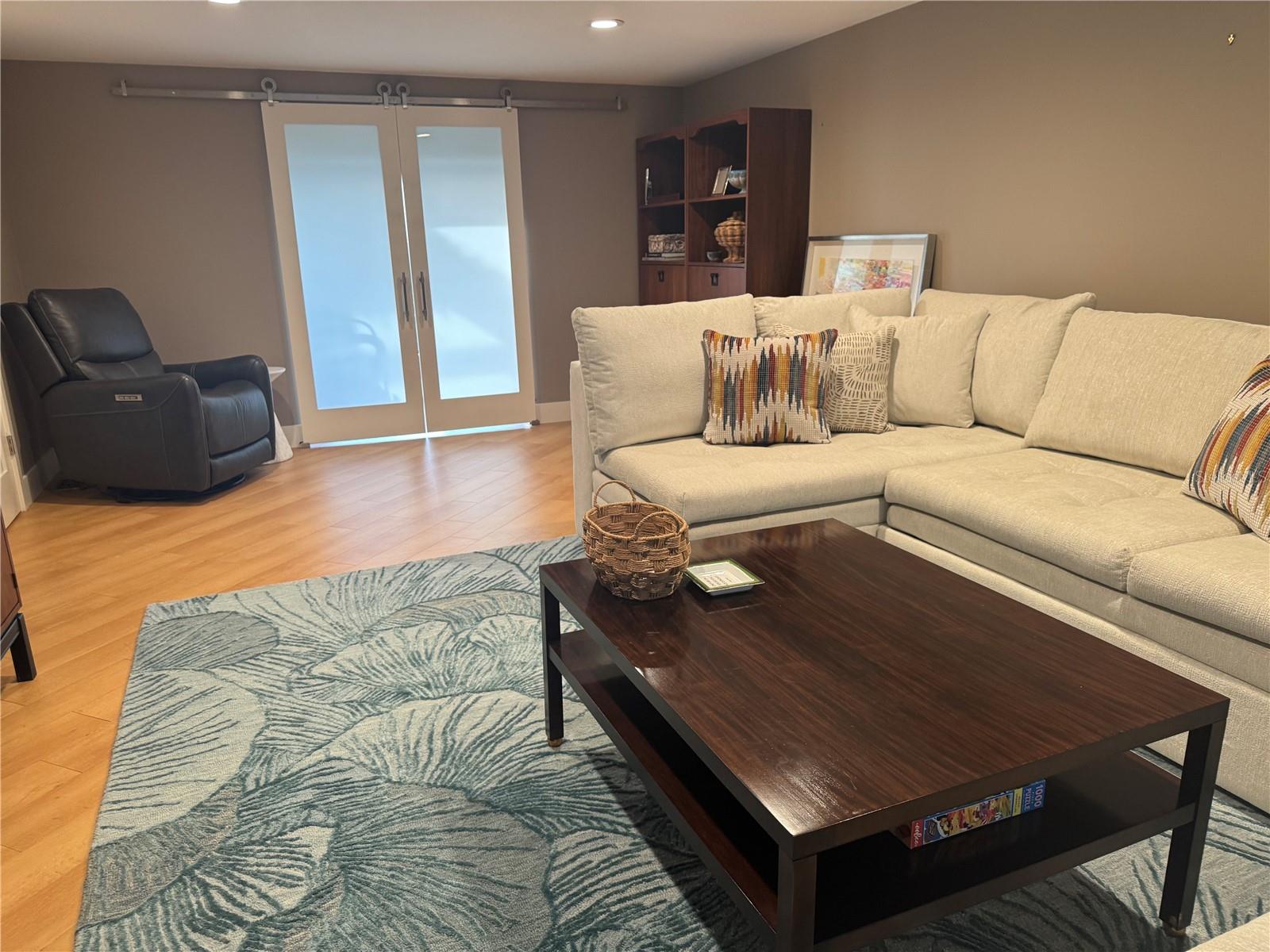 LANDINGS TREEHOUSE - Residential Lease