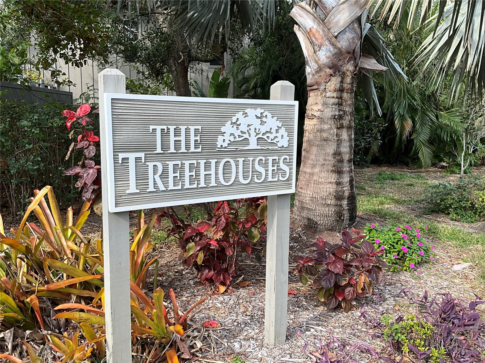 LANDINGS TREEHOUSE - Residential Lease