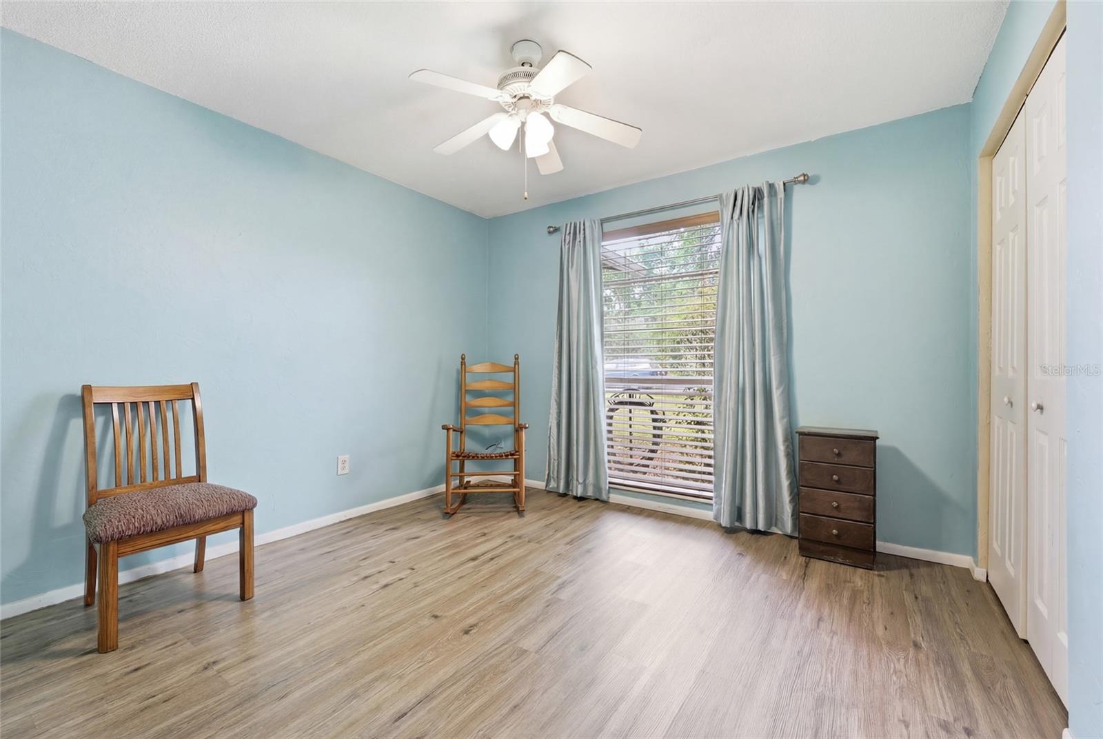 NORTHWOOD OAKS - Residential