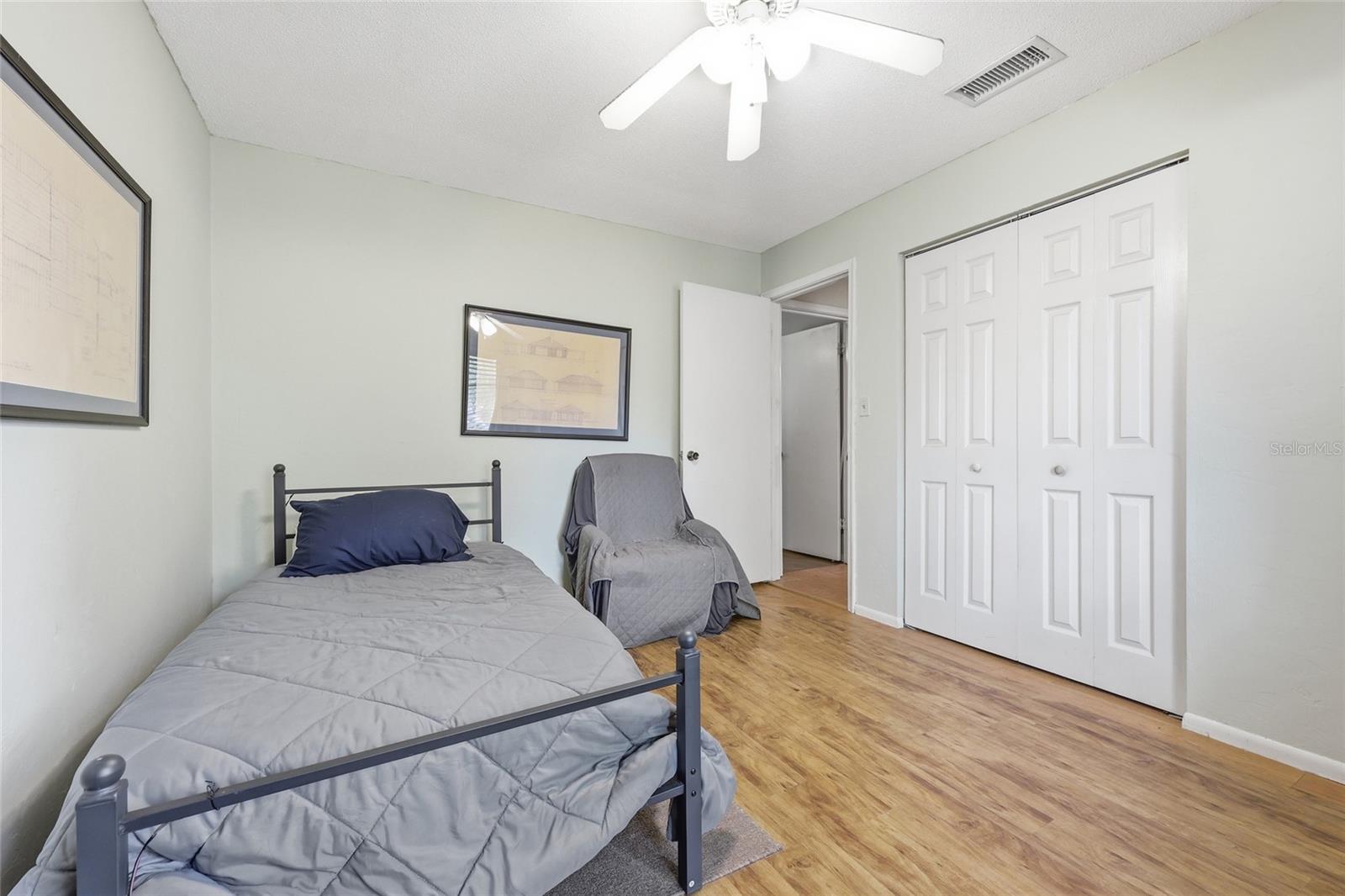 NORTHWOOD OAKS - Residential