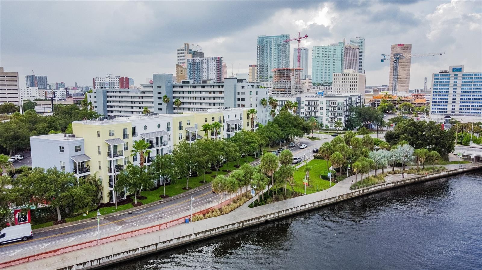 Available AUG 5th, 2025 -December 2025 FEATURED ON POPULAR HGTV SHOW. Offering short term FULLY FURNISHED rental with minimum of 31 day lease . 1st Floor Unit with quick access to ASSIGNED GATED PARKING SPOT. This is a fully furnished loft fully stocked kitchen/all bedding/WIFI /CABLE TV/ELECTRIC/WATER/SEWER/TRASH ARE ALL INCLUDED. Located on Tampa Riverwalk and close to Armature Works/Ulele. Perfect for clients between homes/relocation/traveling nurses/Students at University looking for quiet and safe location close to everything and walkable to Grocery, Armature works, and breweries. Flexible on terms and can occupy as soon as Aug 5th. * Note: Built in desk/workstation recently added and not reflected in photos.