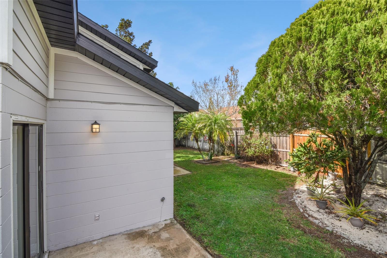 MEADOW WOODS VILLAGE 07 PH 01 - Residential