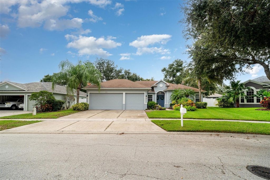 Photo of 8920 Aberdeen Creek Circle, Riverview, FL 33569 (MLS # TB8427960)