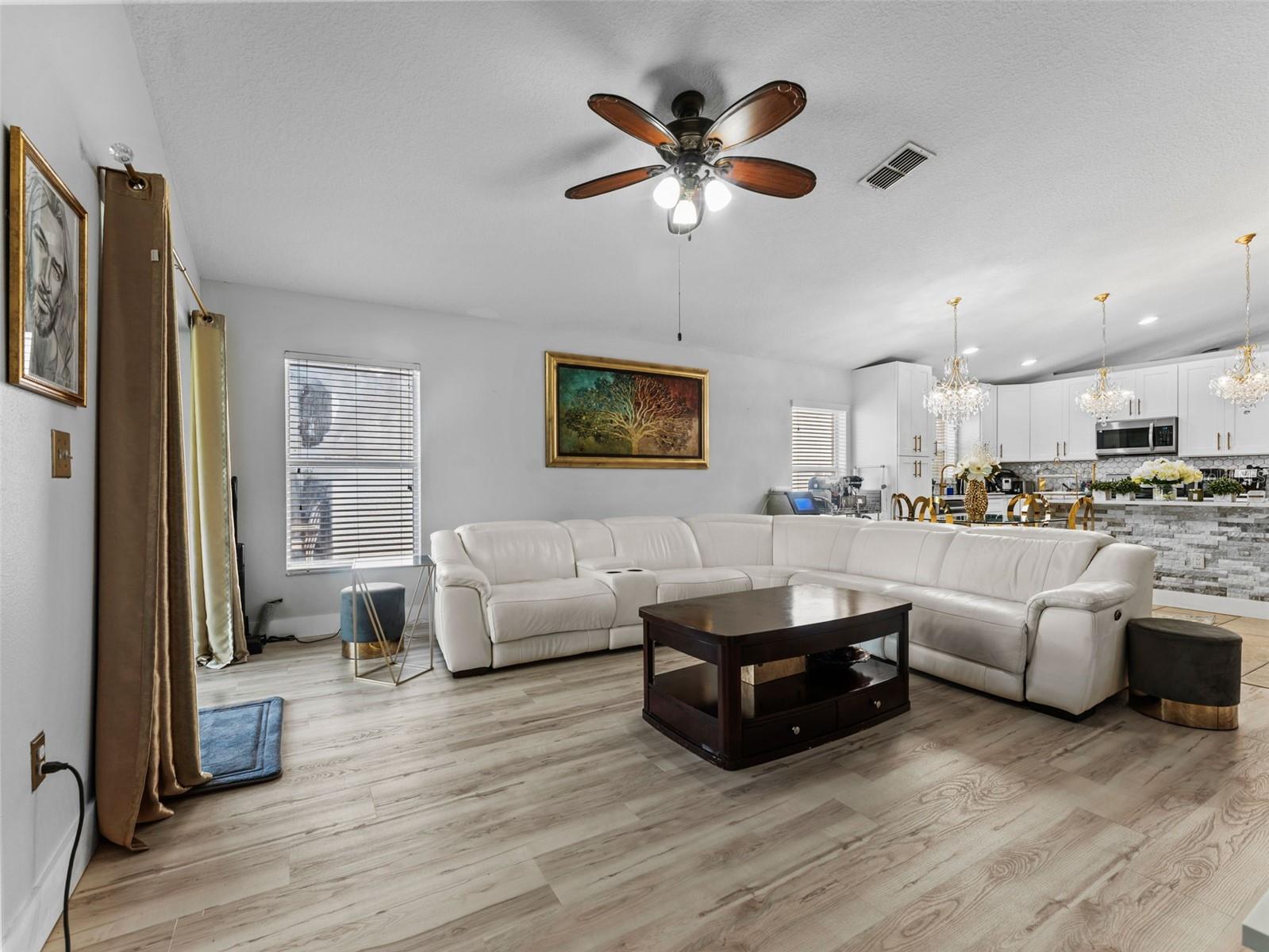 WORTHINGTON - Residential