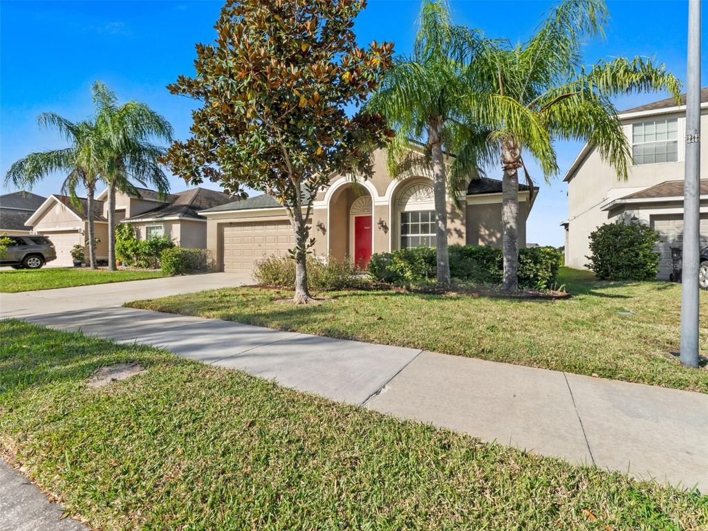 Photo of 12303 Holmwood Greens Place, Riverview, FL 33579 (MLS # TB8442784)