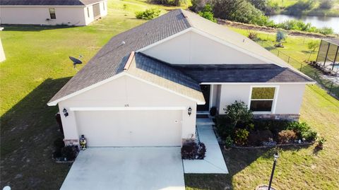 A home in LAKE WALES