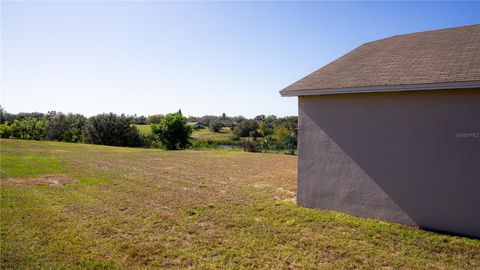 A home in LAKE WALES