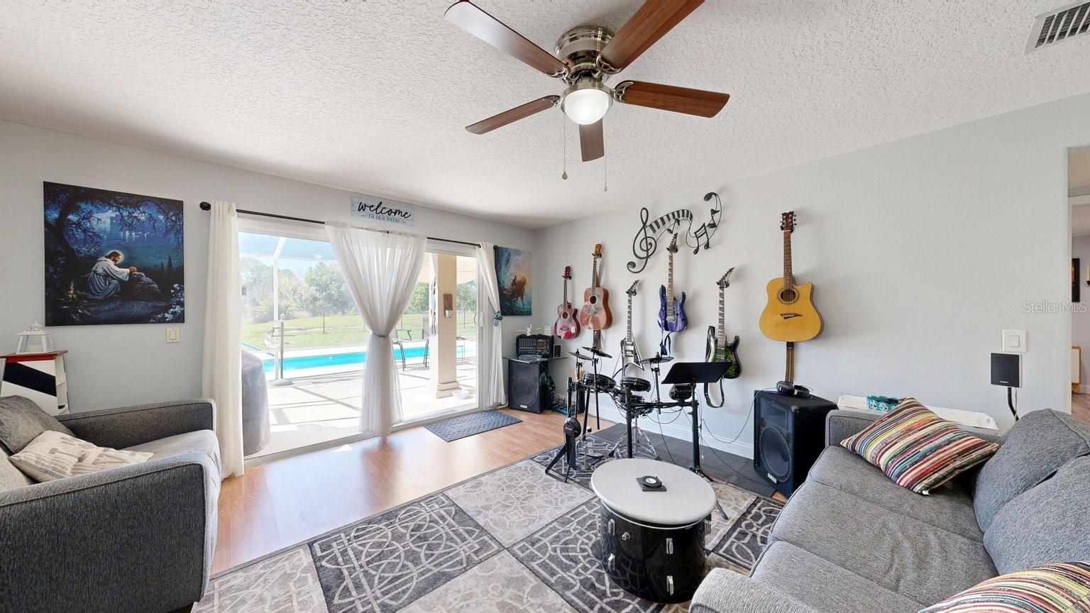 LAKEVIEW SEC 37 PALM COAST PK/ - Residential