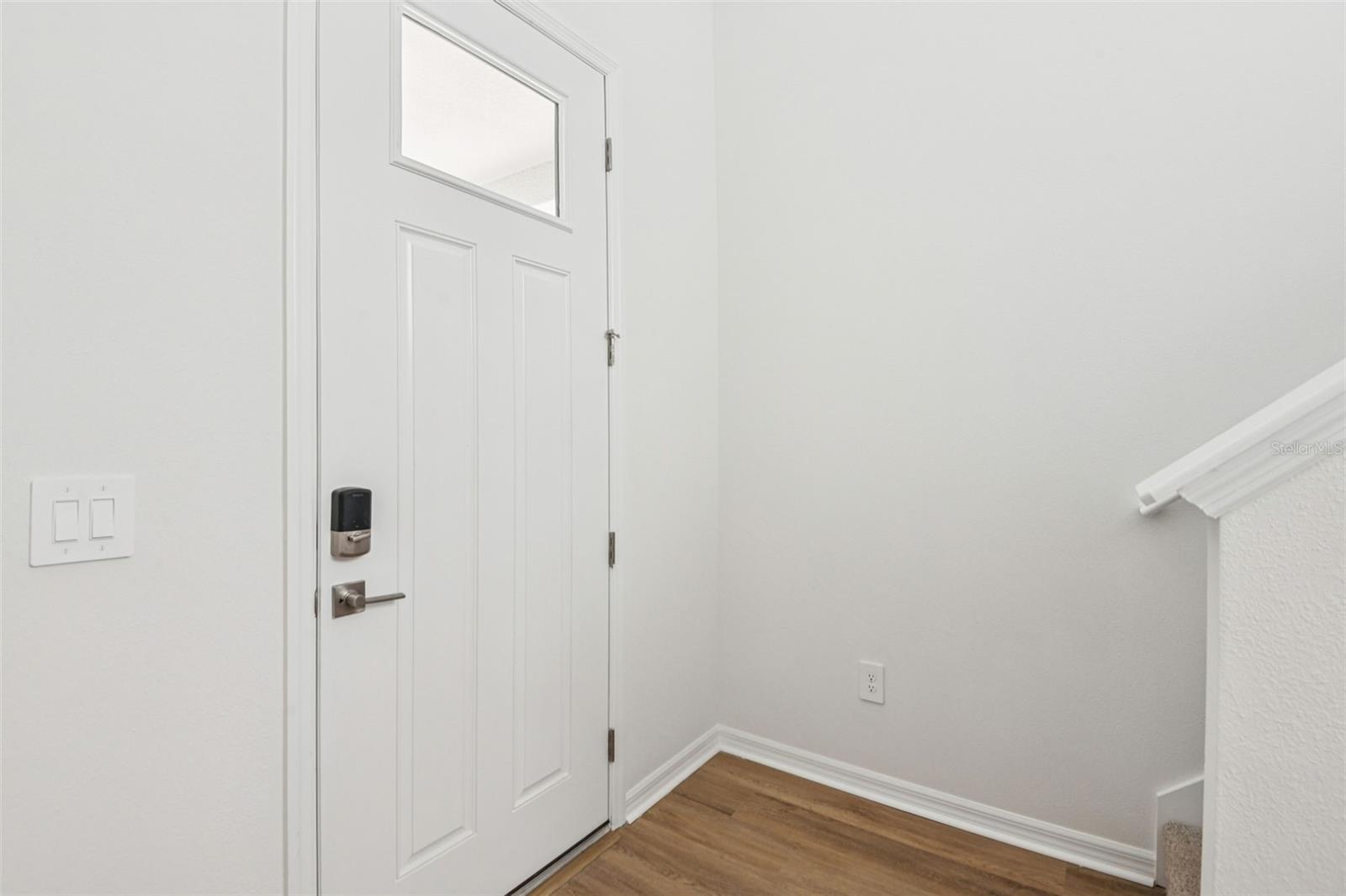 12601 HOMELAND DRIVE