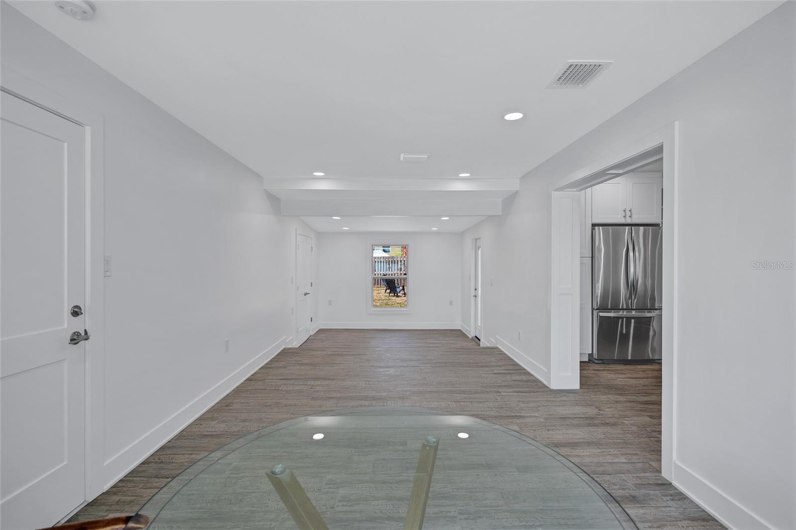 BAYOU BONITA - Residential Lease