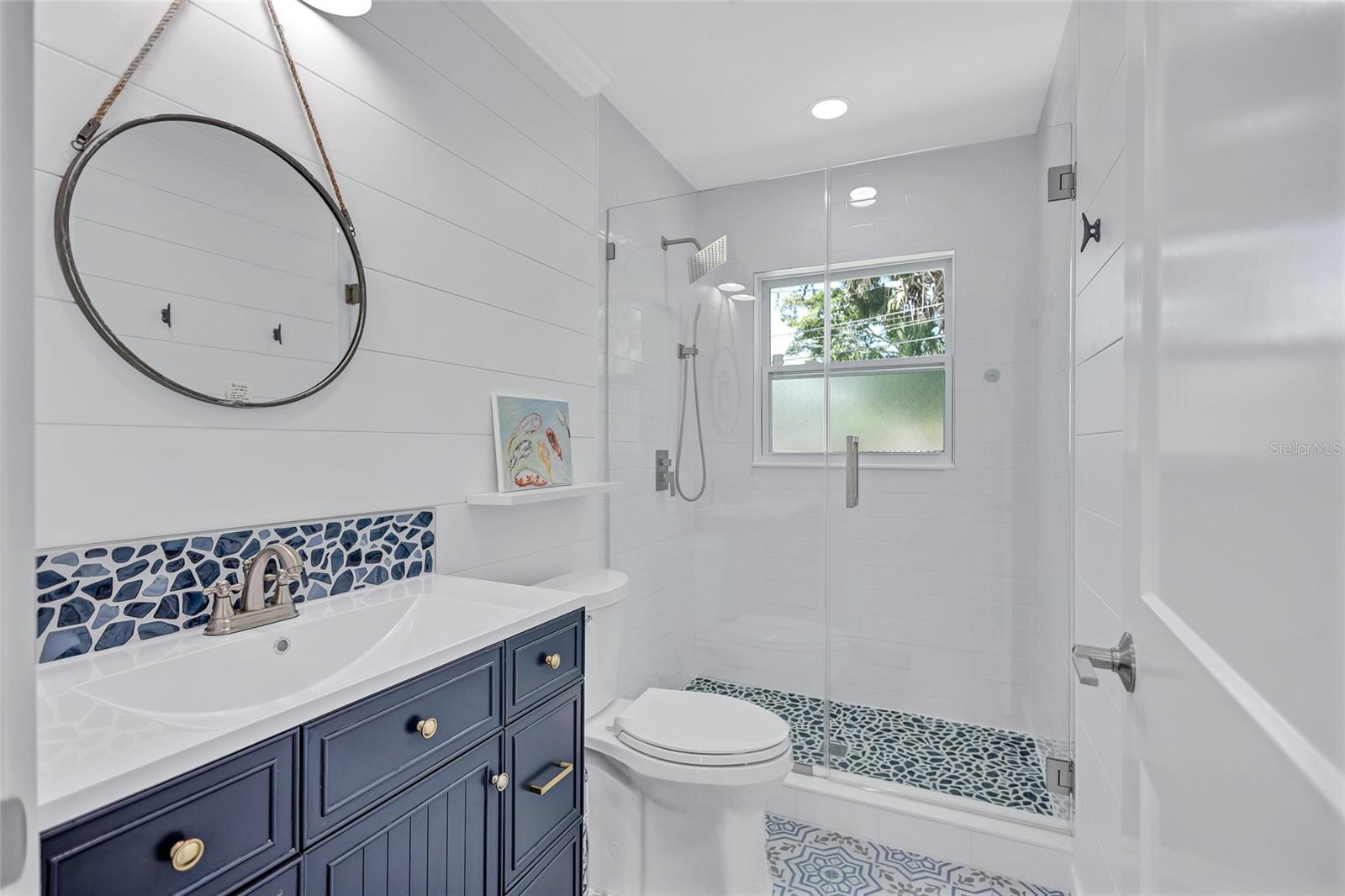 BAYOU BONITA - Residential Lease