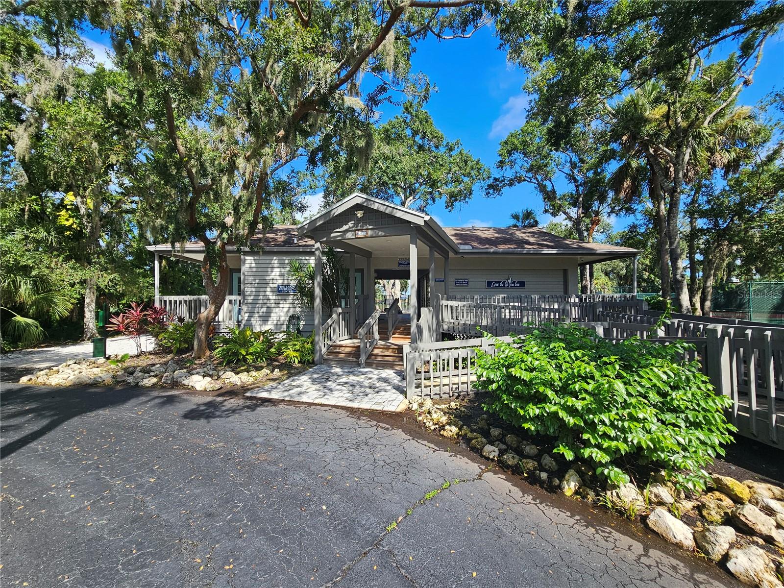 LAKES OF SARASOTA I - Residential Lease