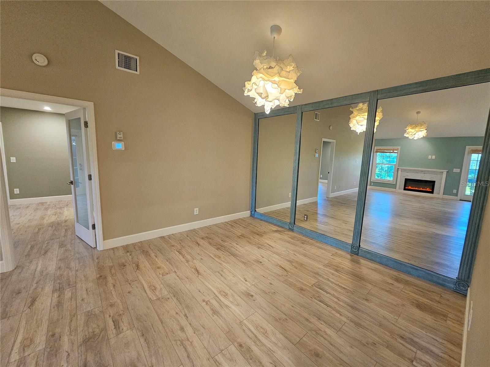 LAKES OF SARASOTA I - Residential Lease