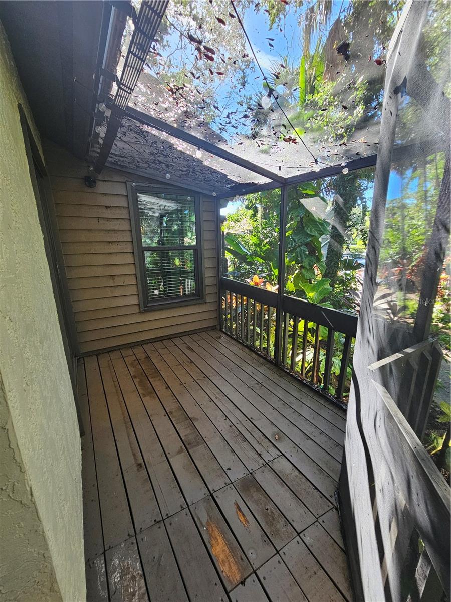 LAKES OF SARASOTA I - Residential Lease