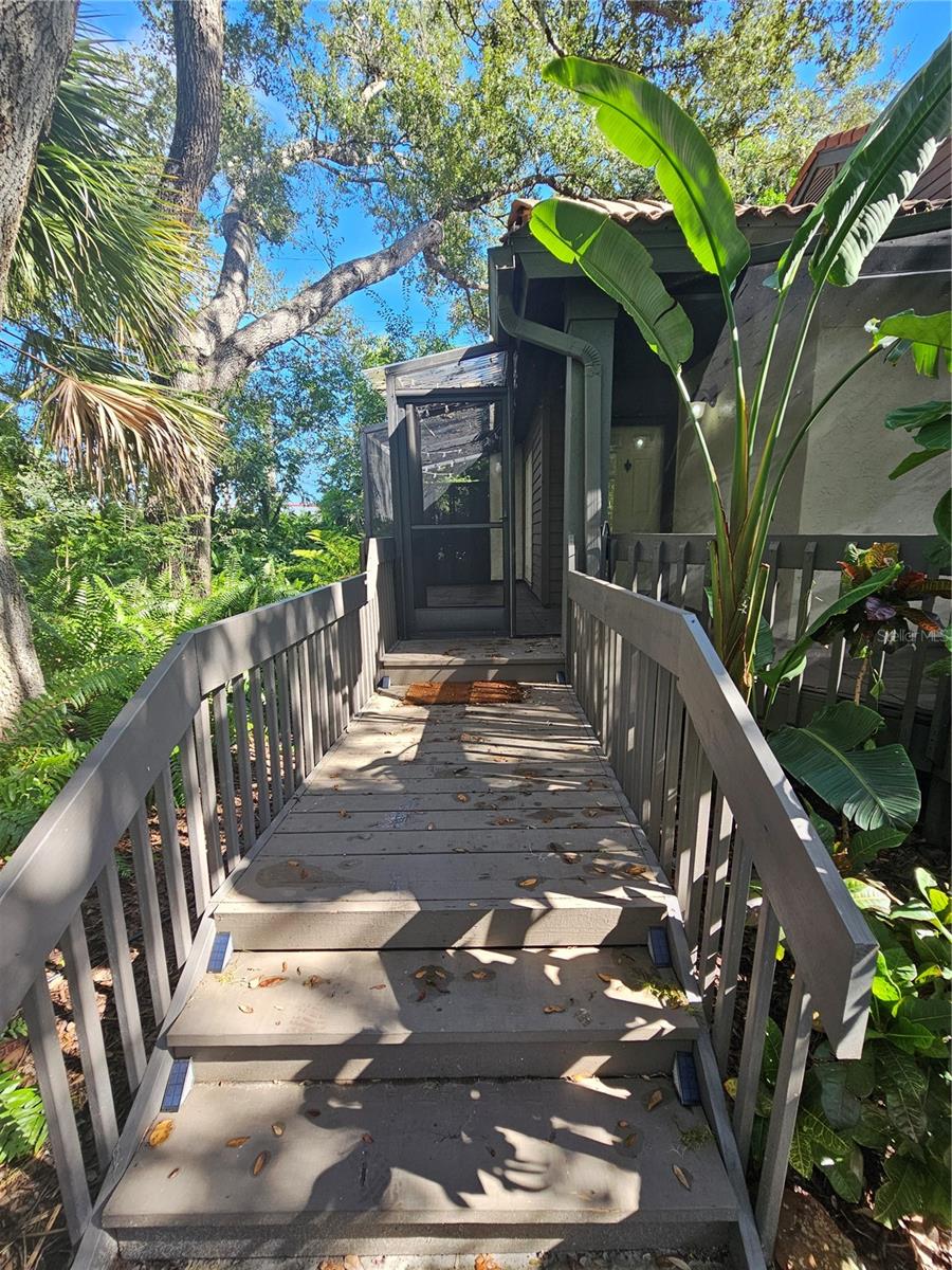 LAKES OF SARASOTA I - Residential Lease