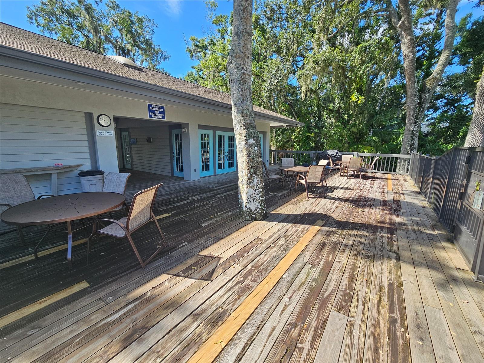 LAKES OF SARASOTA I - Residential Lease