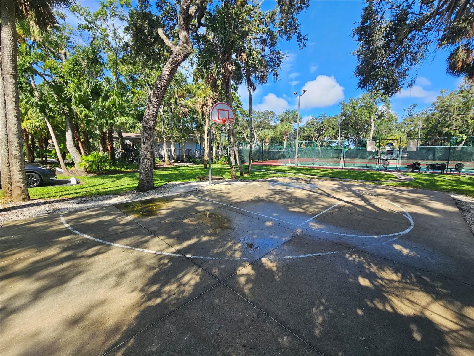 LAKES OF SARASOTA I - Residential Lease