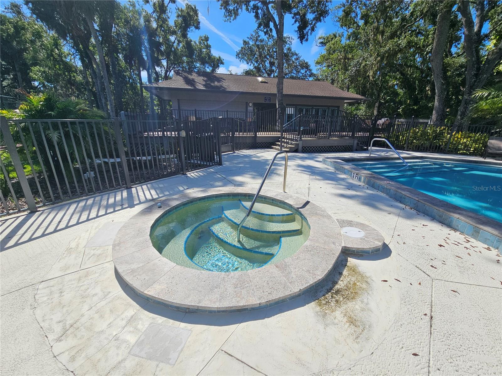 LAKES OF SARASOTA I - Residential Lease