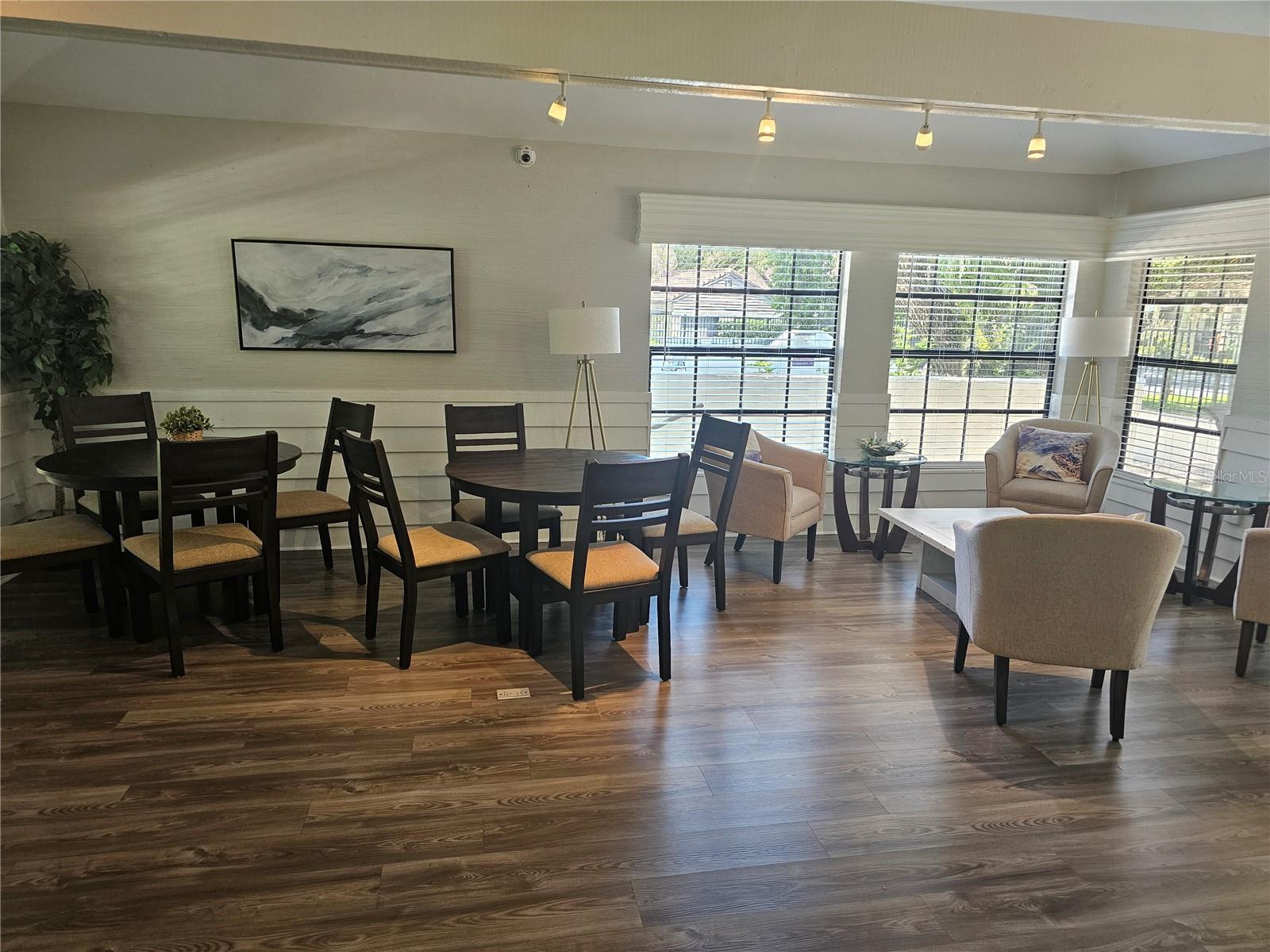 LAKES OF SARASOTA I - Residential Lease