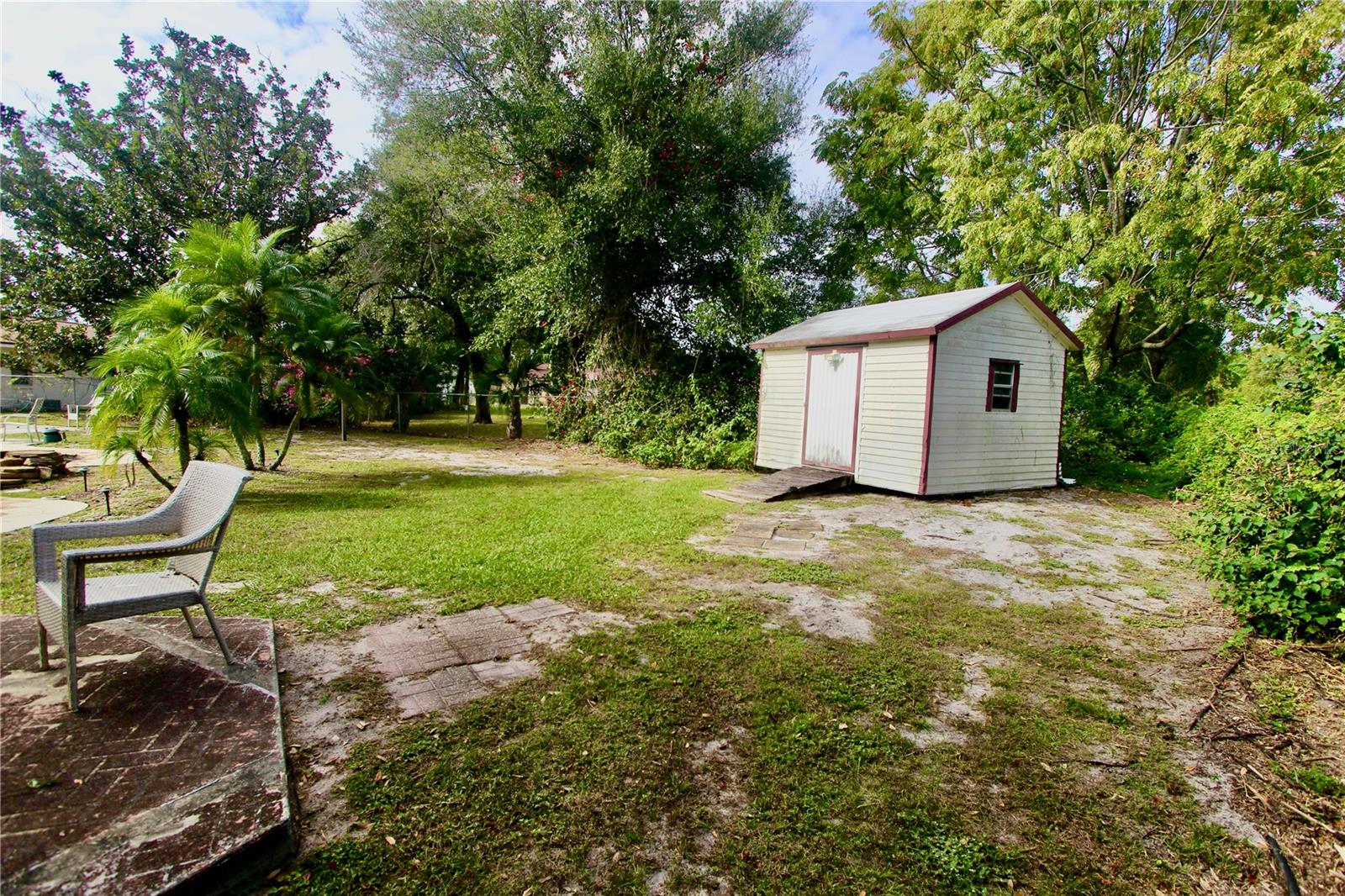 BEL AIRE PINES - Residential