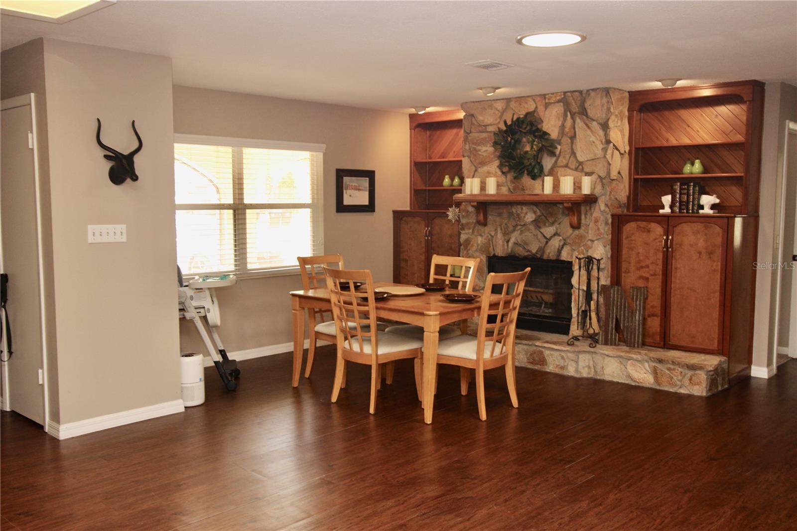 BEL AIRE PINES - Residential