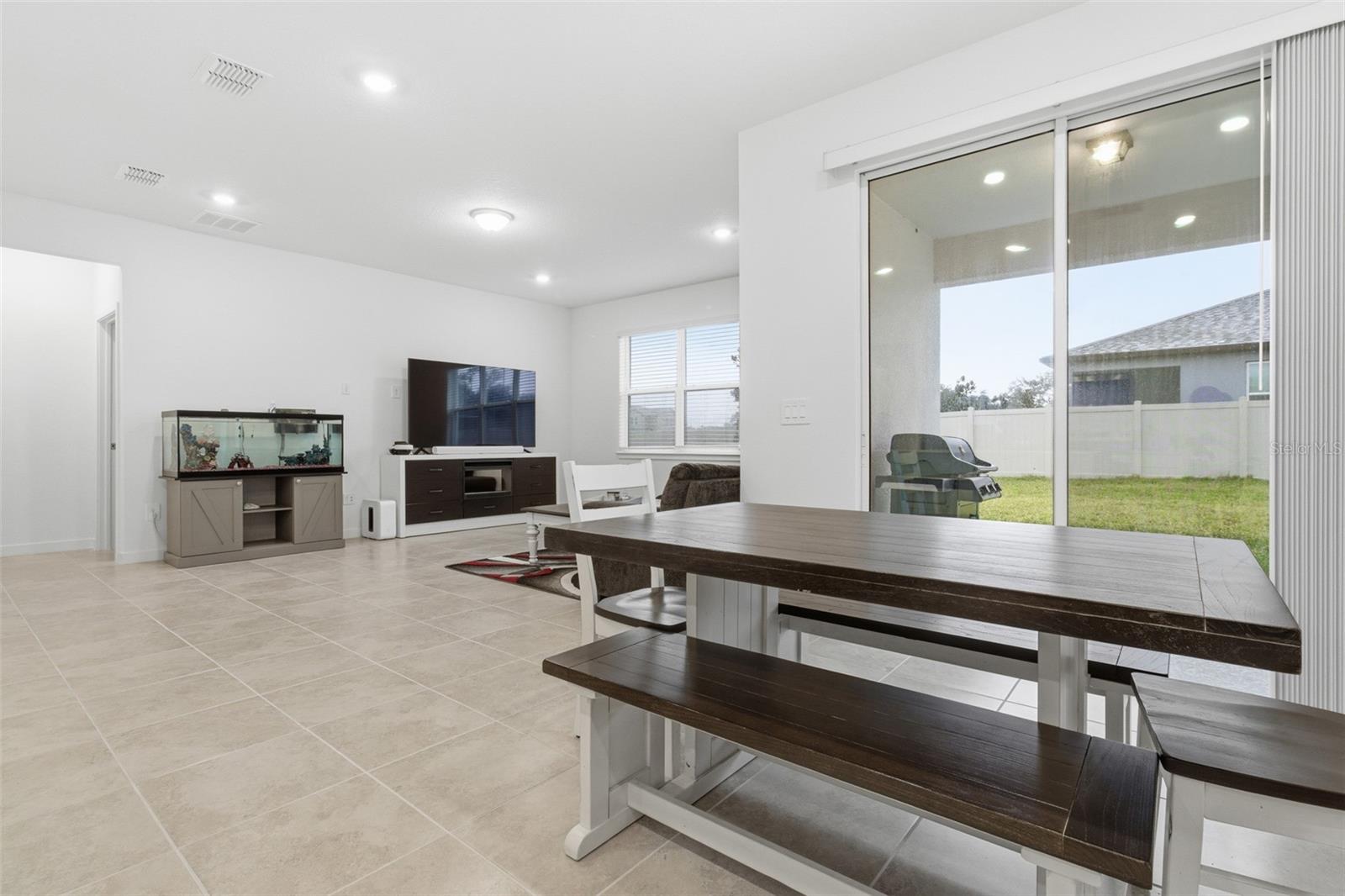 EVERGREEN - Residential