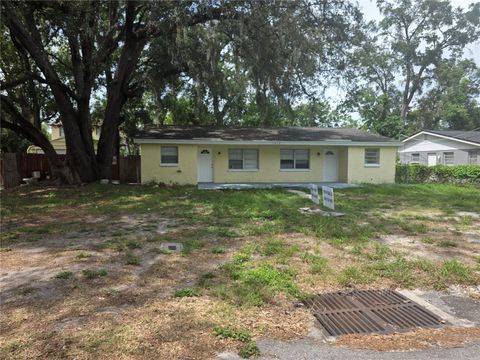 Photo of 1212 E Chilkoot Avenue, Tampa, FL 33612 (MLS # TB8517879)