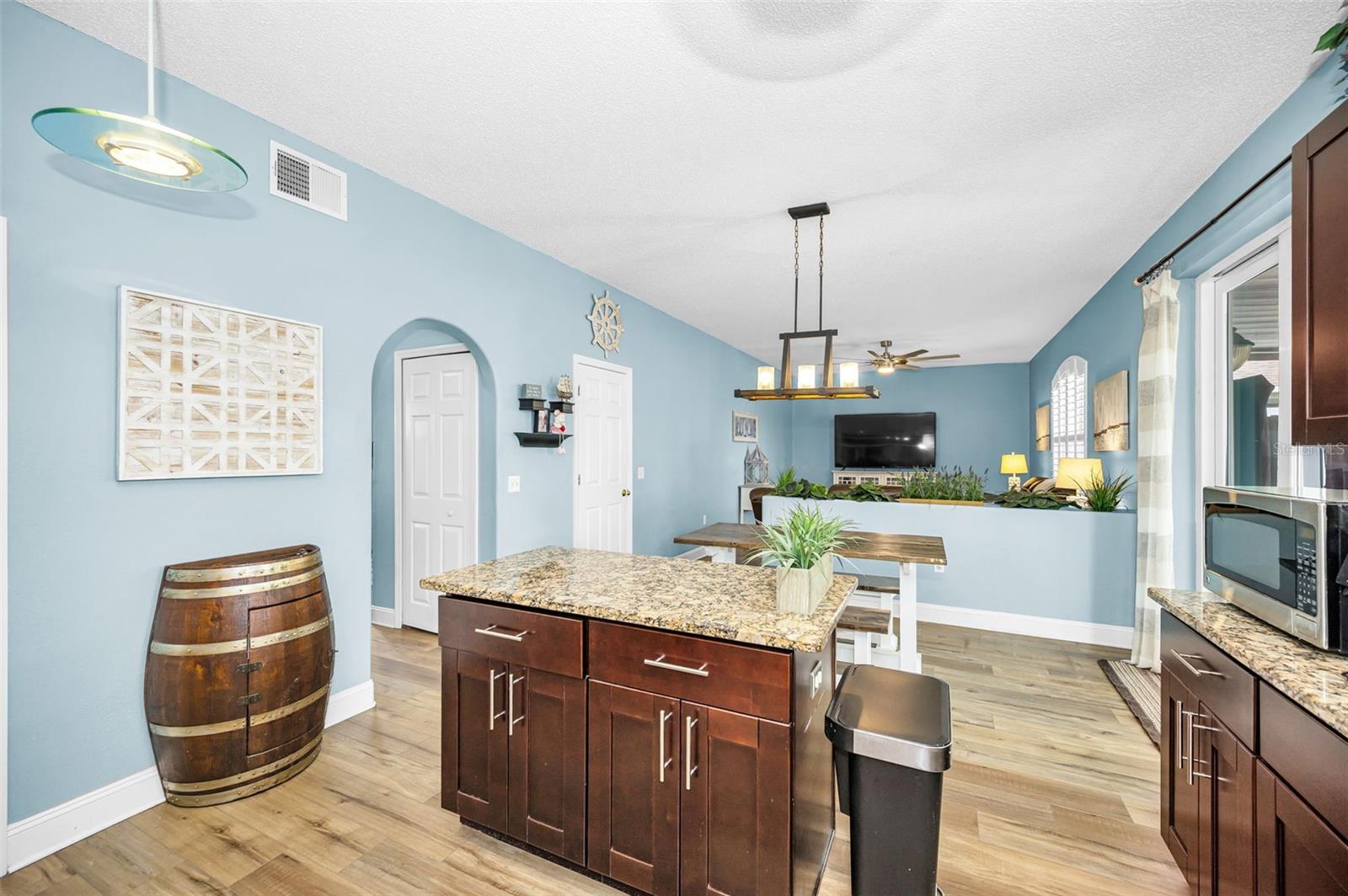 ENCLAVE PH 02 - Residential