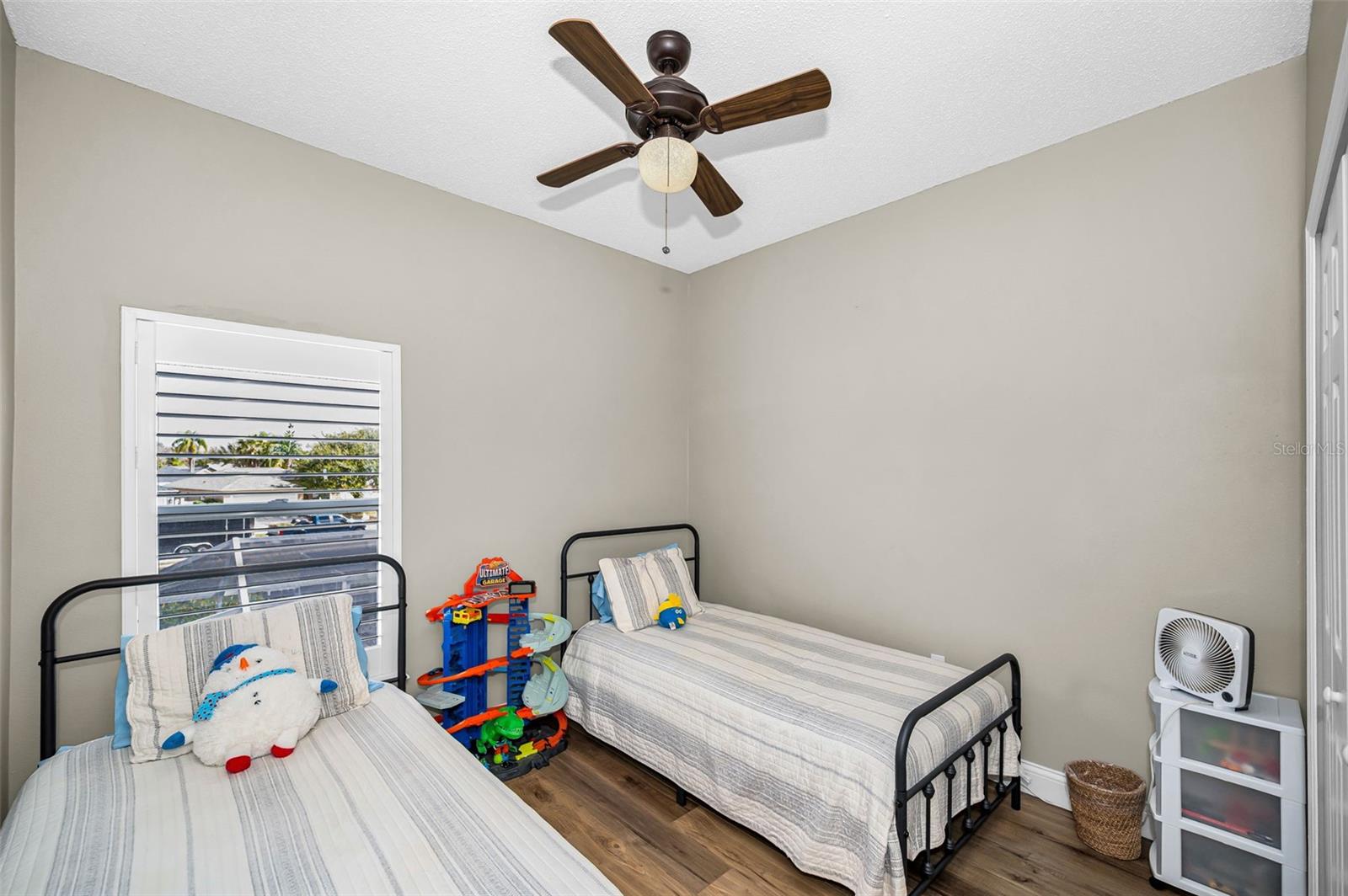 ENCLAVE PH 02 - Residential