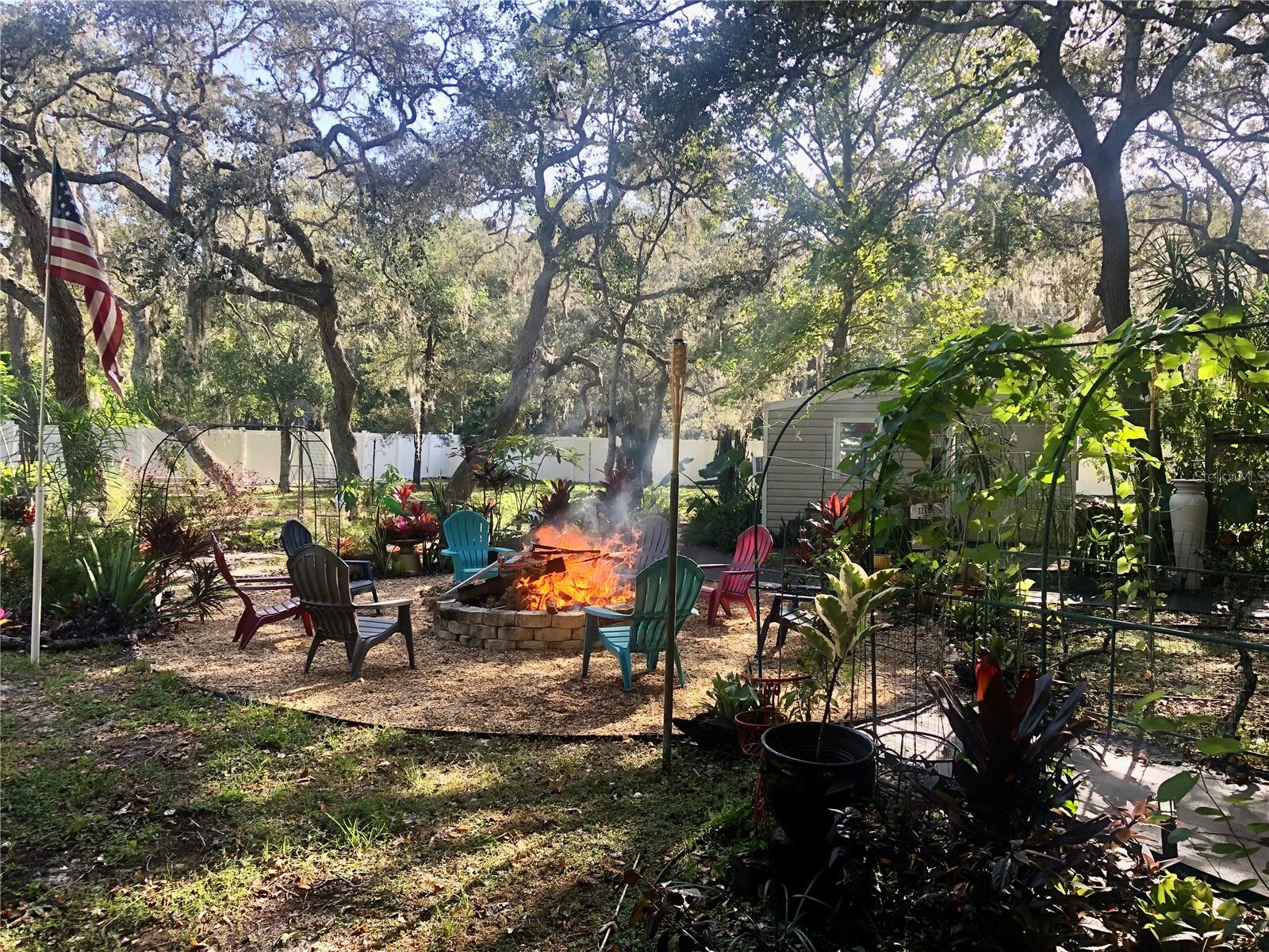MOON LAKE ESTATES - Residential