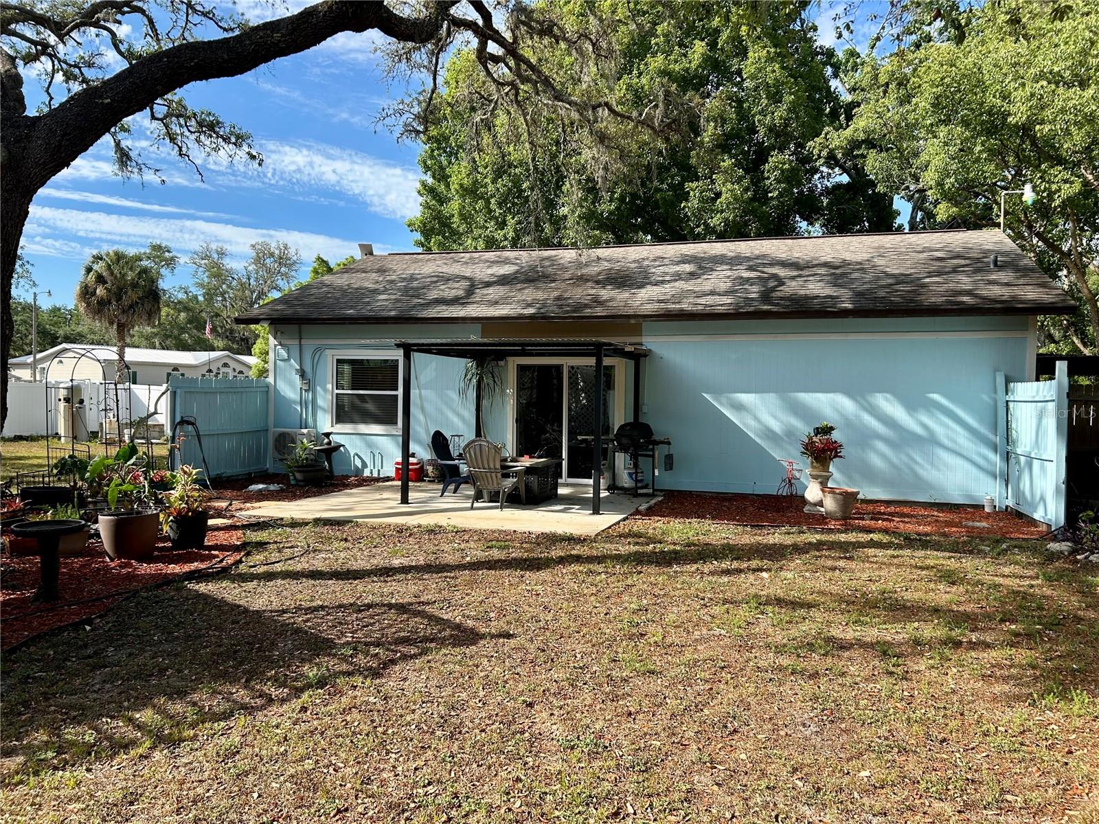 MOON LAKE ESTATES - Residential