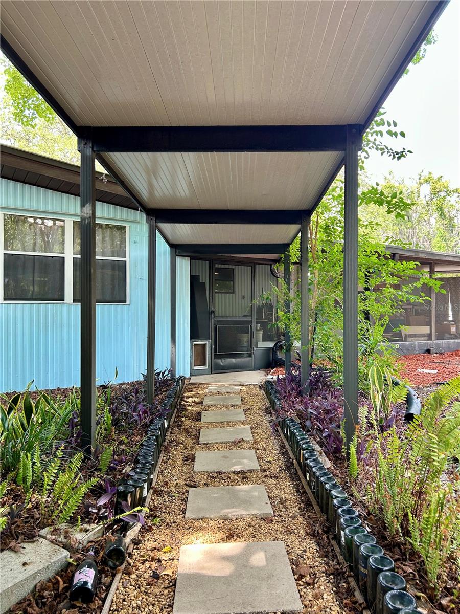 MOON LAKE ESTATES - Residential