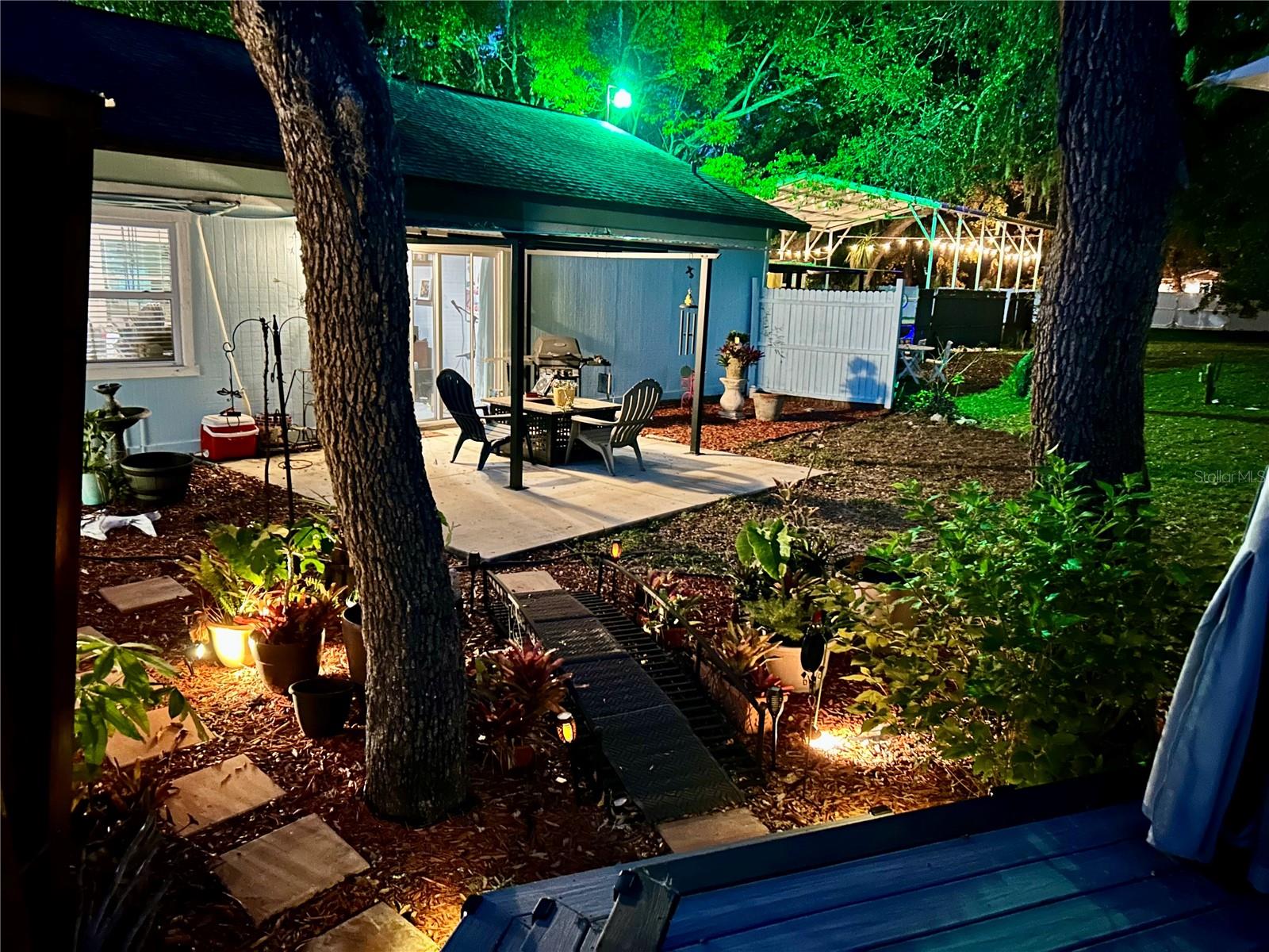 MOON LAKE ESTATES - Residential
