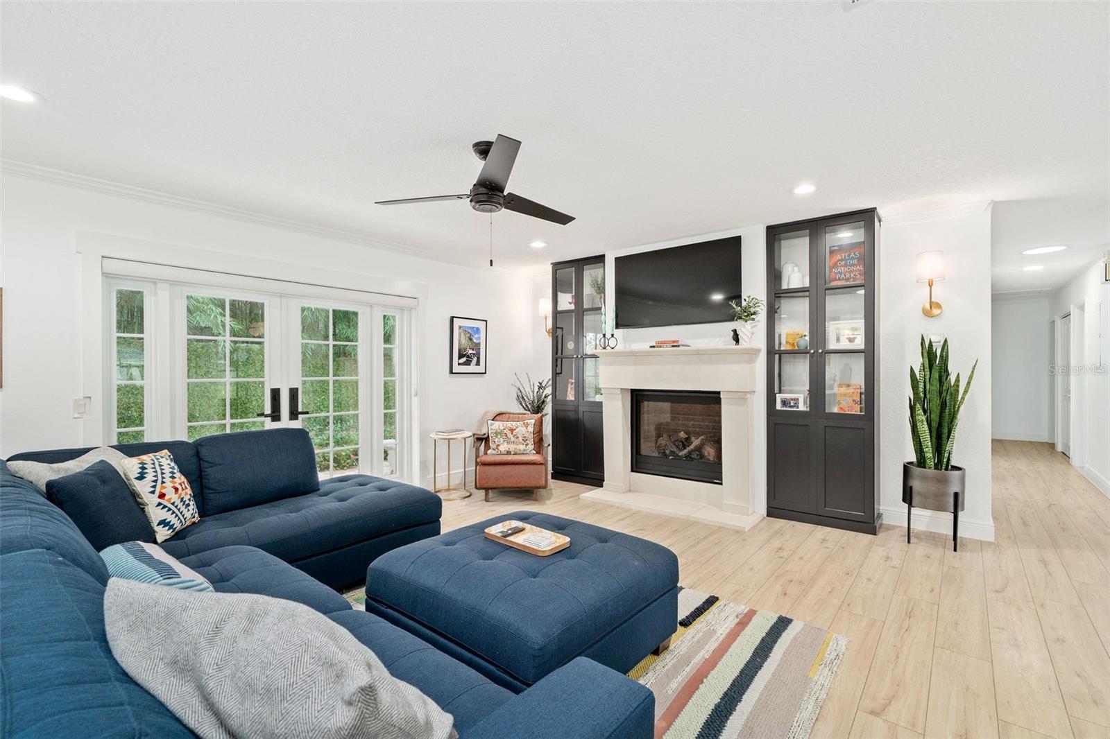 HIGHLAND PARK ESTATES FIRST ADD - Residential