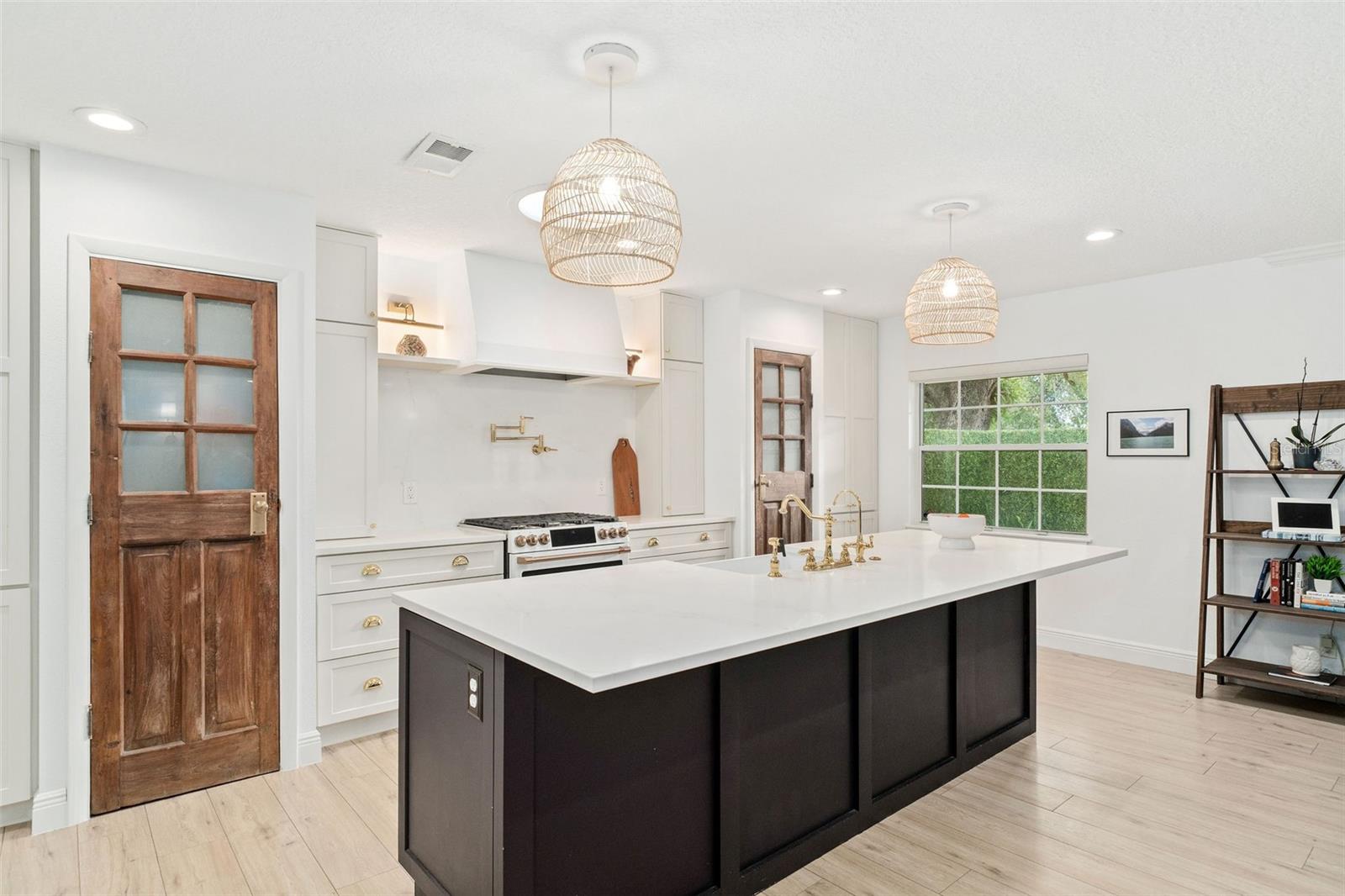 HIGHLAND PARK ESTATES FIRST ADD - Residential