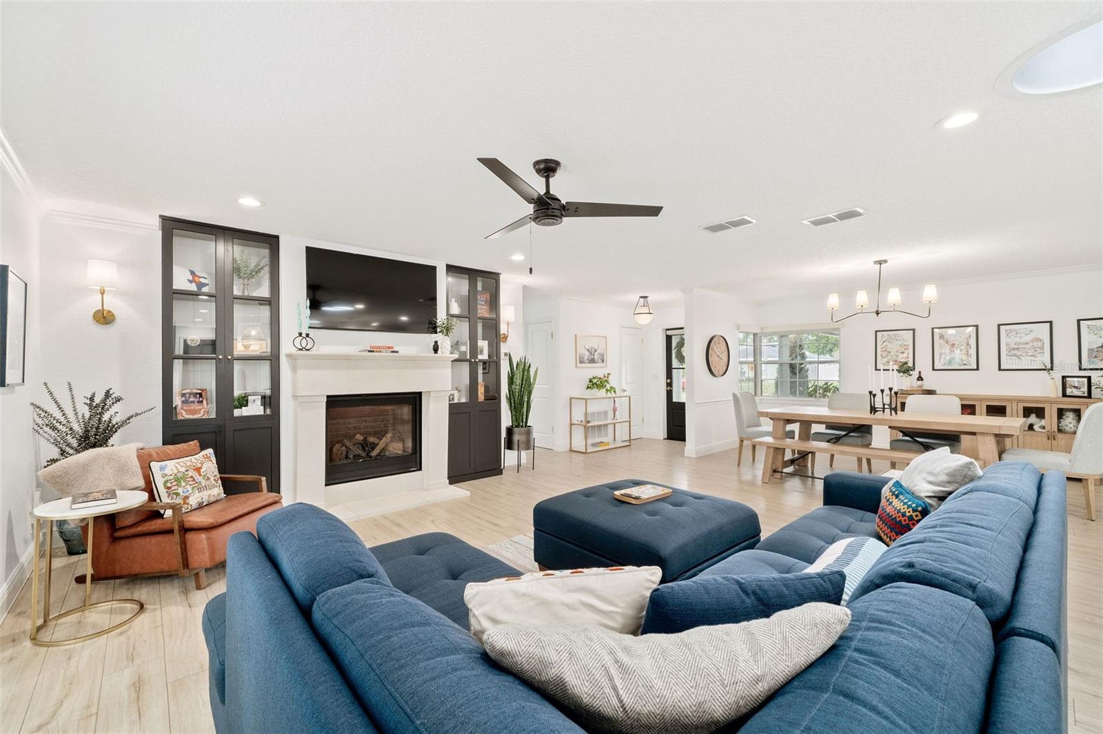 2270 DELORAINE TRAIL