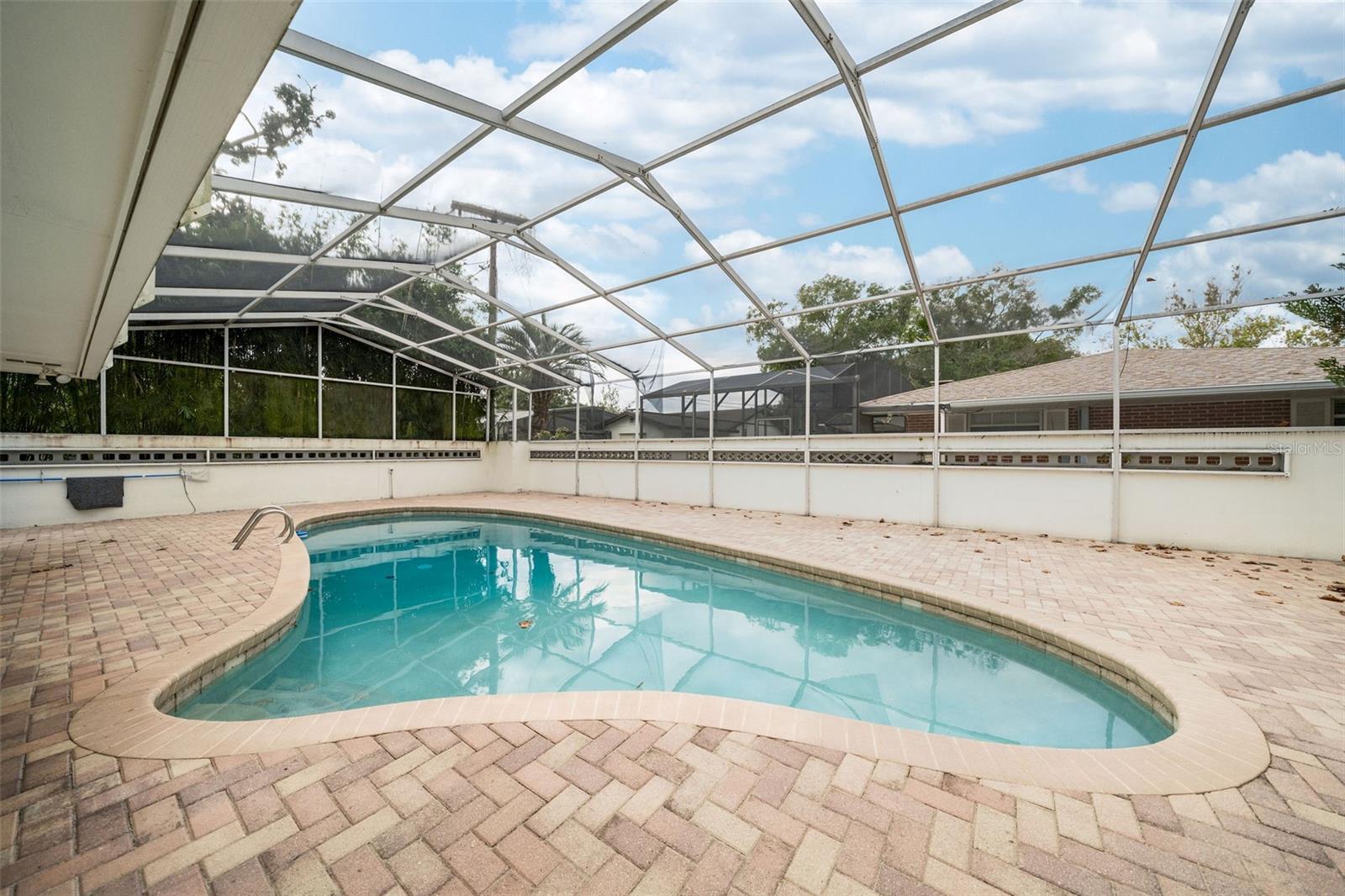 HIGHLAND PARK ESTATES FIRST ADD - Residential