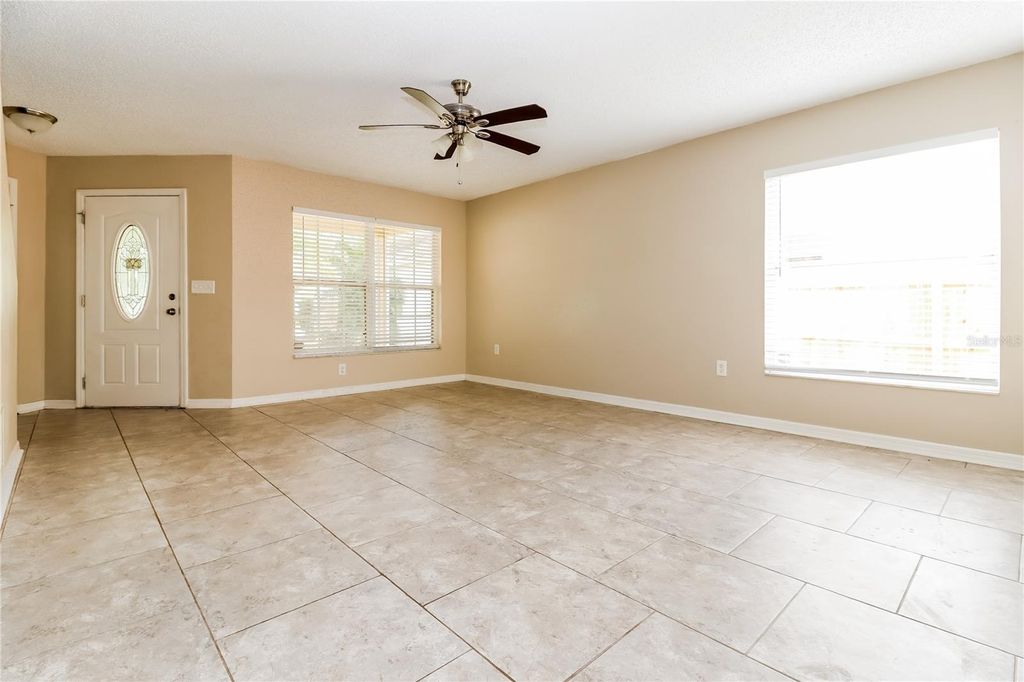 Photo of 3601 Blechnum Fern Lane, Sarasota, FL 34235 (MLS # O6384555)