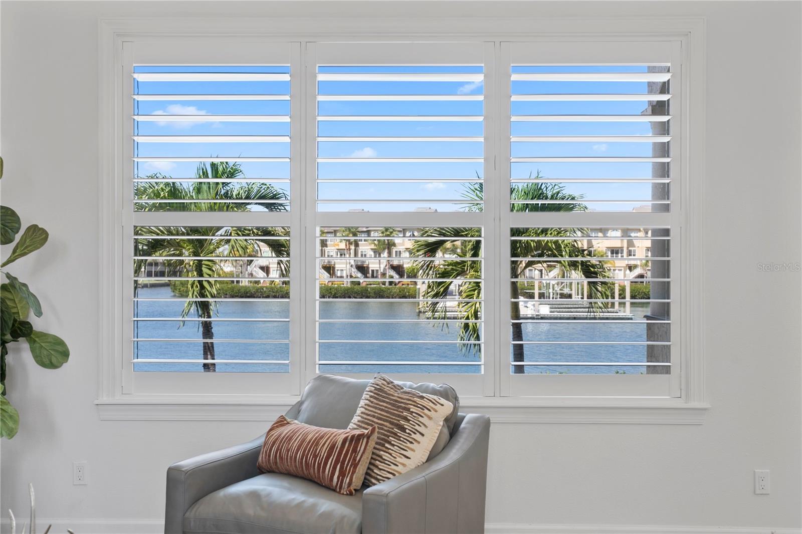 THE RESERVE OF OLD TAMPA BAY - Residential Lease