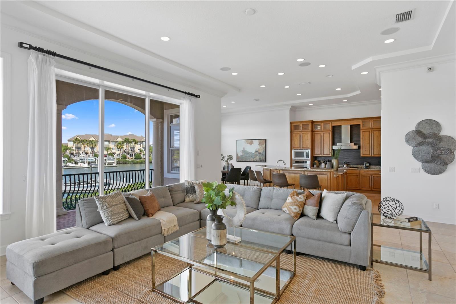 THE RESERVE OF OLD TAMPA BAY - Residential Lease